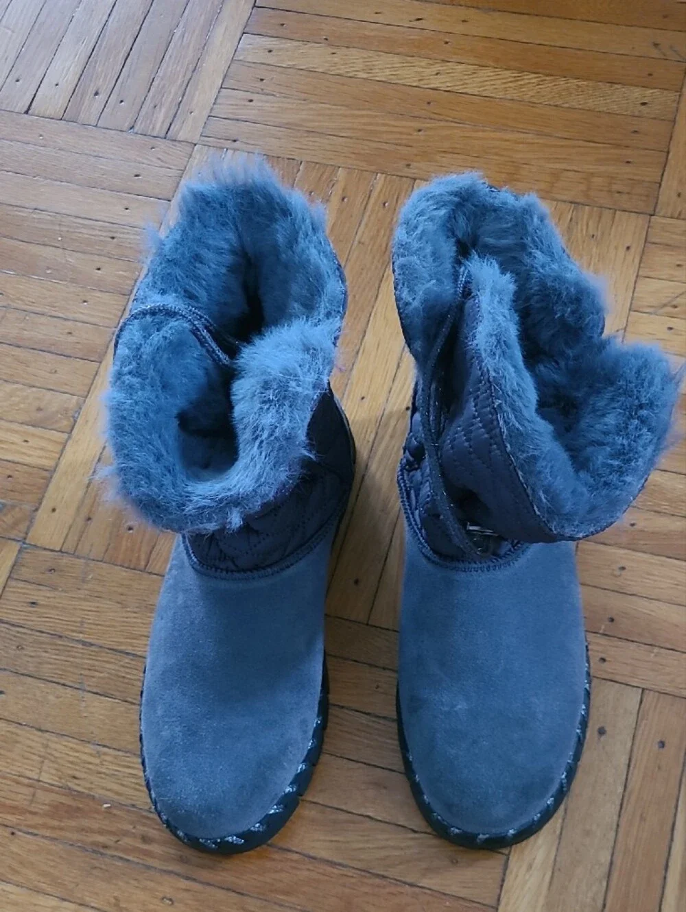 Muk Luks Women's Gray Faux-Fur Winter Boots